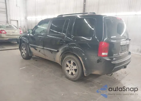 2011 Honda Pilot Touring z USA, uszkodzony, nr VIN 5FNYF4H92BB017544